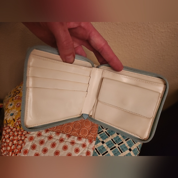 Gucci vintage mini GG canvas Bucket bag, baby blue with matching wallet - Picture 12 of 16